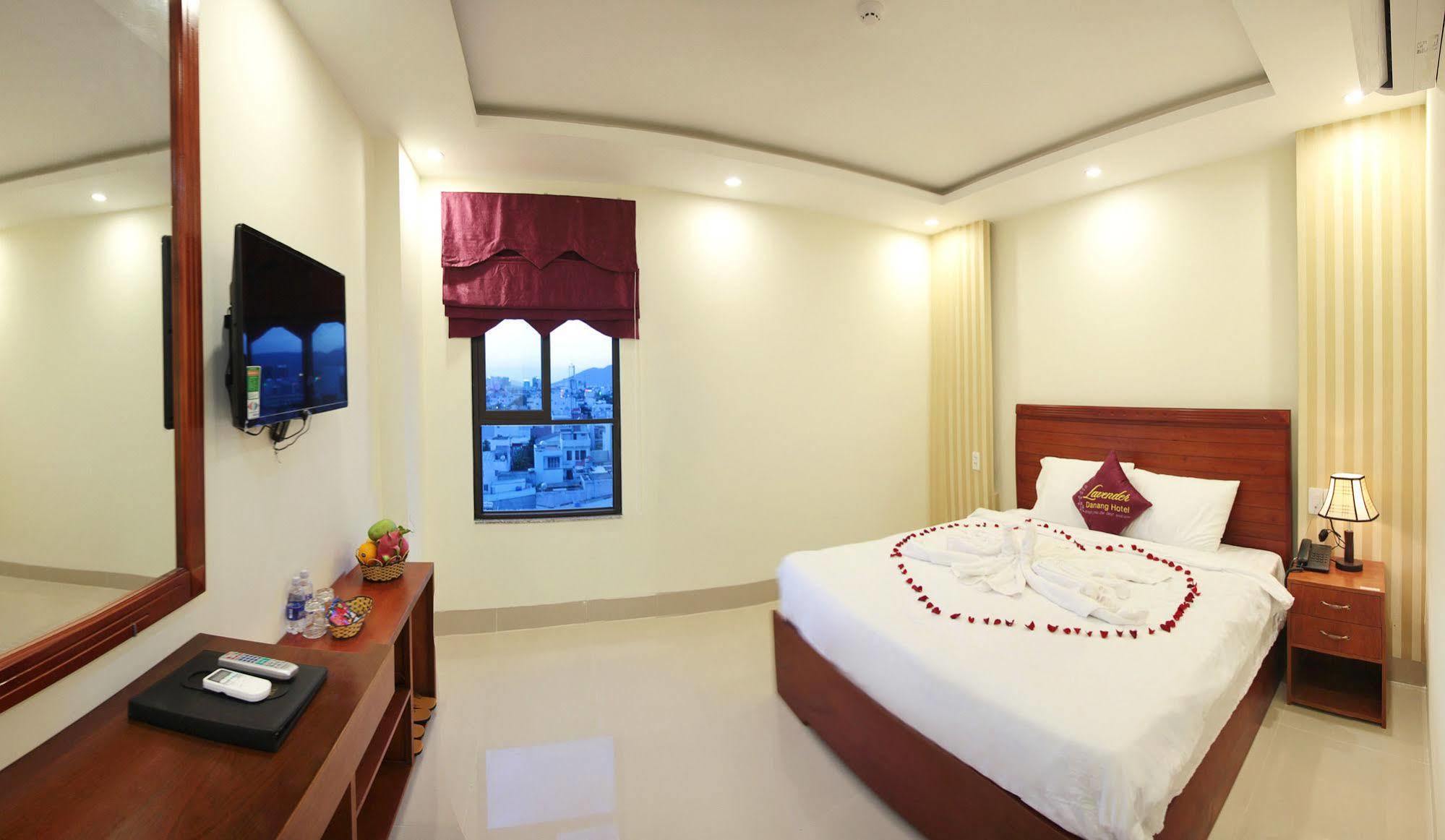 Lavender Danang Hotel Екстер'єр фото